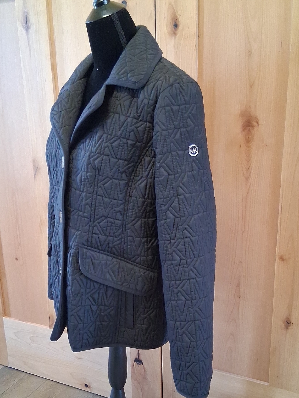 Michael Kors Size L Quilted Black MK Logo Jacket Light Weight Perfect Condition